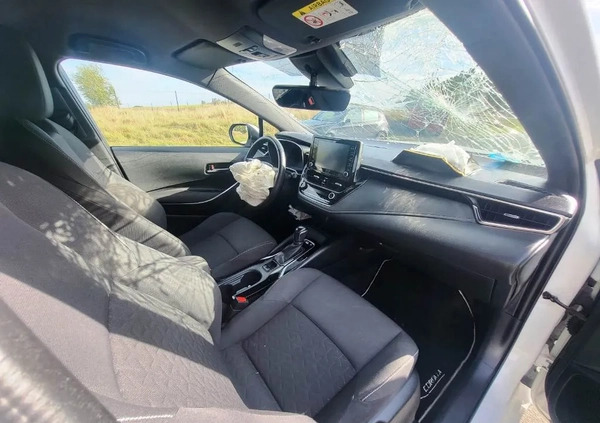 Toyota Corolla cena 41900 przebieg: 49500, rok produkcji 2021 z Stalowa Wola małe 106